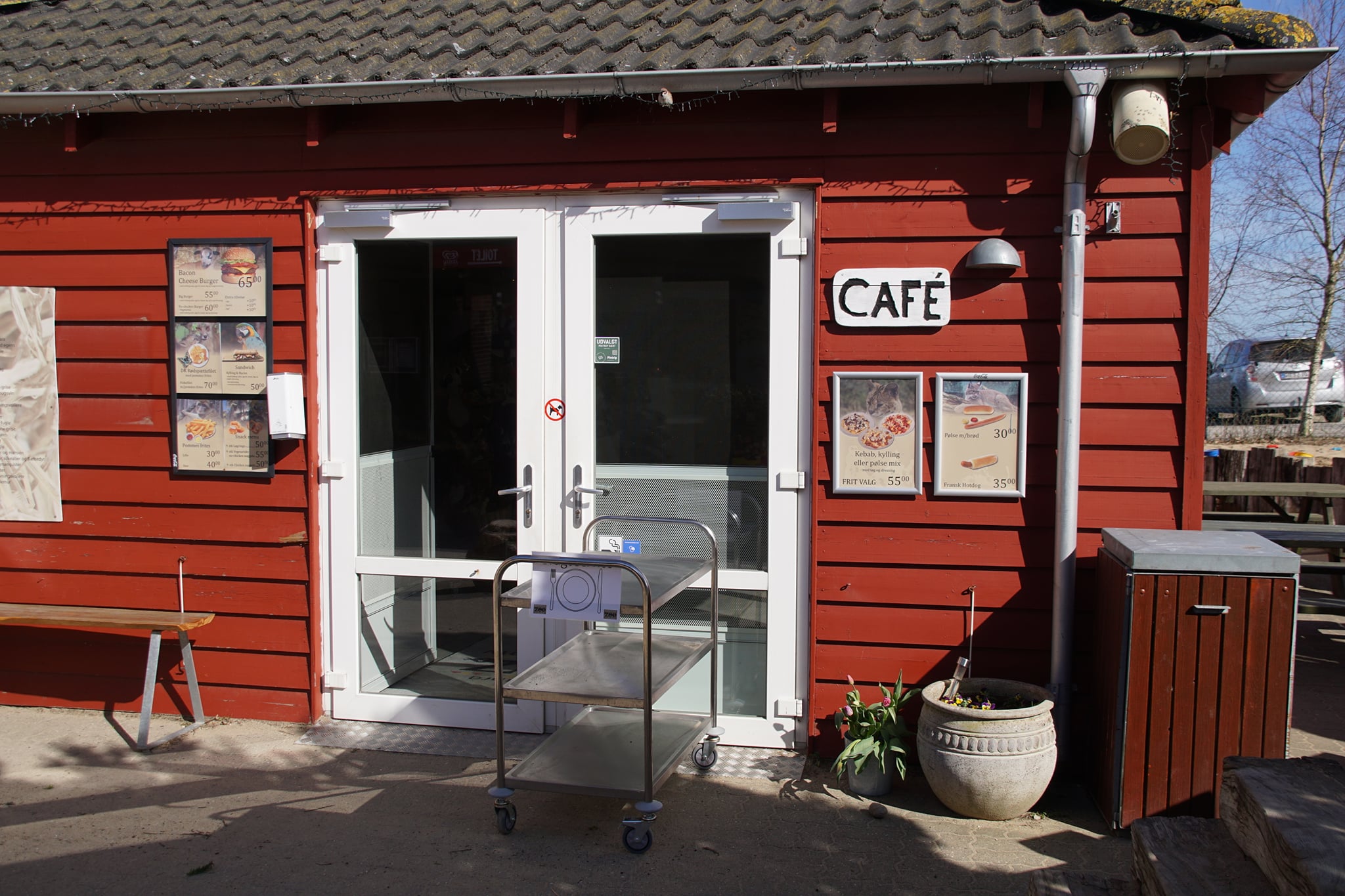 Cafeen hos Munkholm Zoo